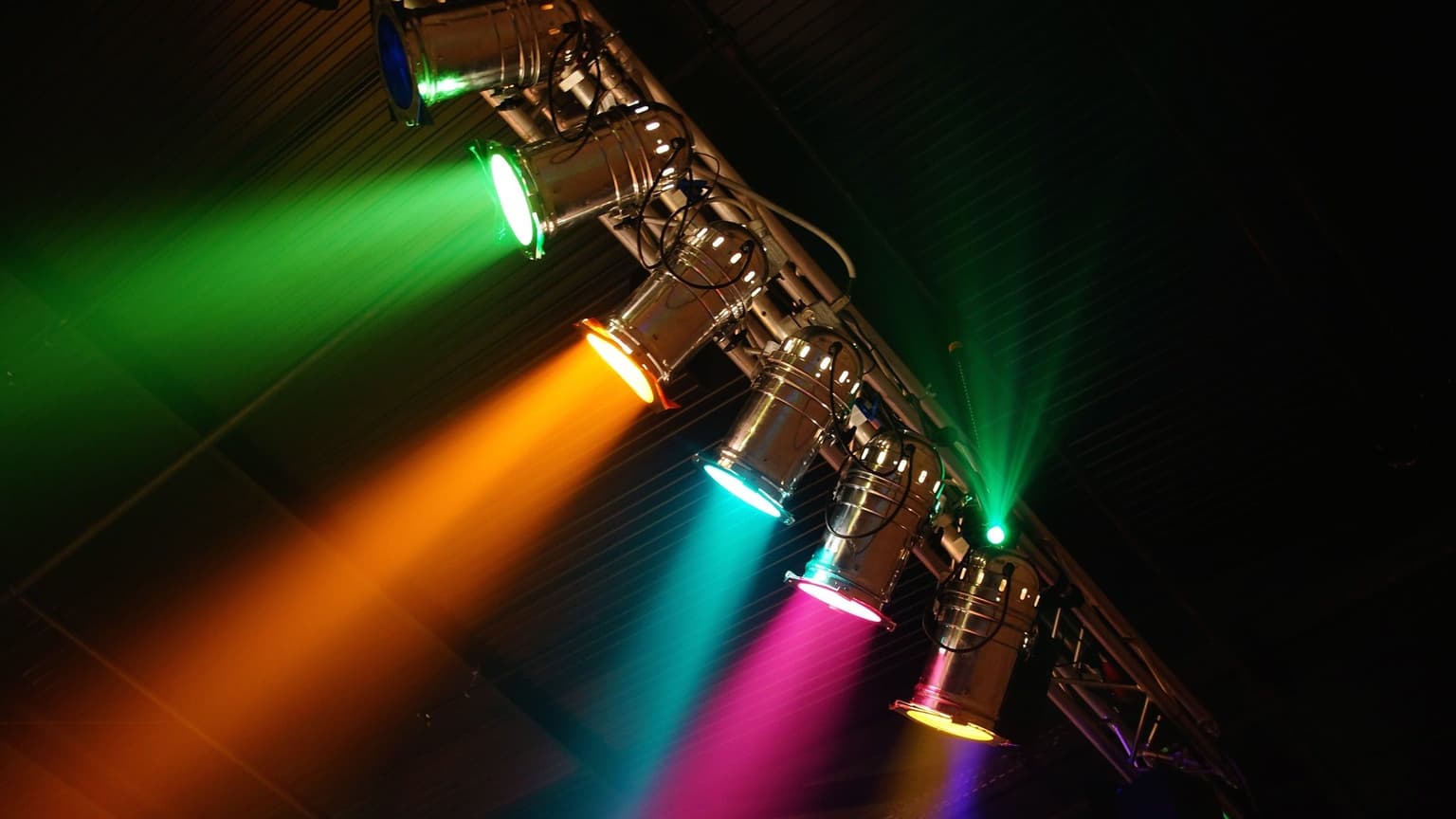 SUN 6:30PM: (Includes free drink)